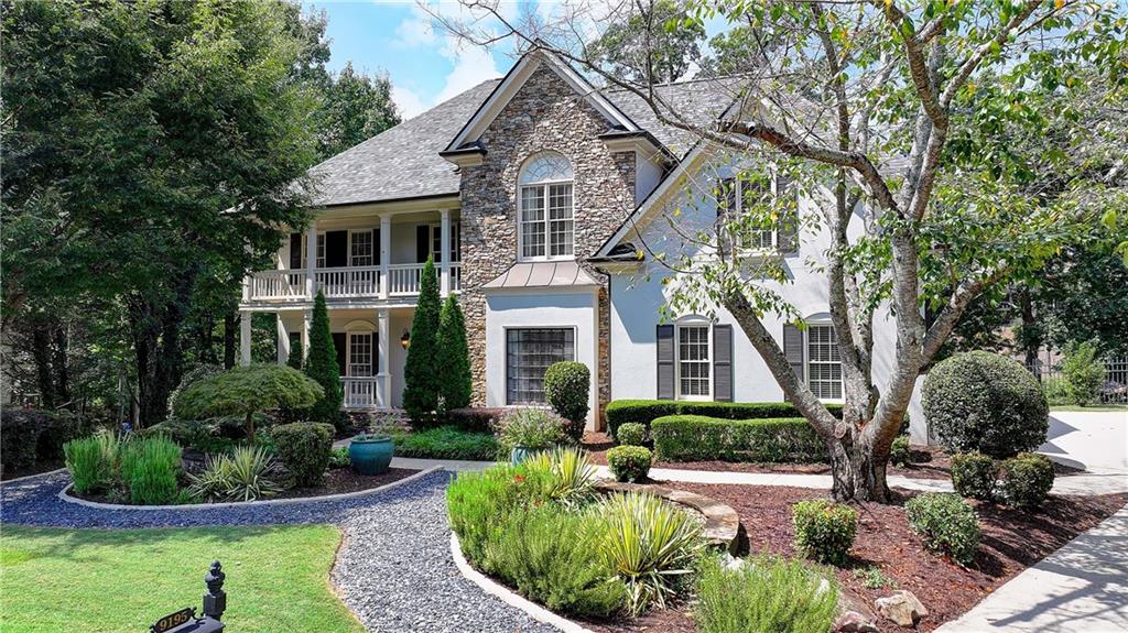 A white brick Atlanta-area home Creighton Grose has represented